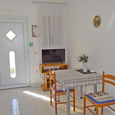 Apartments Tomislav - 120 M From Beach 多吉奥科如 外观 照片