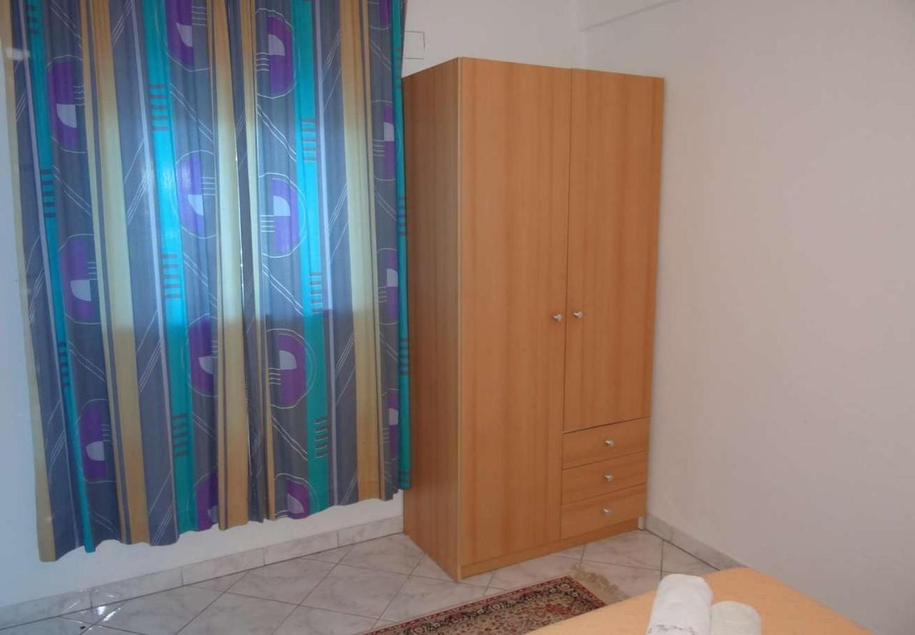 Apartments Tomislav - 120 M From Beach 多吉奥科如 外观 照片
